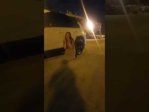 بعد انهيار إسرائيل مستوط نة منهارة تلعن نتنياهو تبكي نادمة على عيشها في وطن الأكاذيب تل ابيب