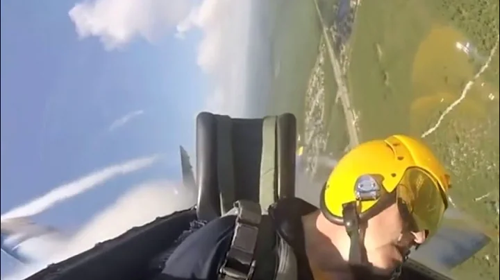 Passenger passes out due to g force 8+g