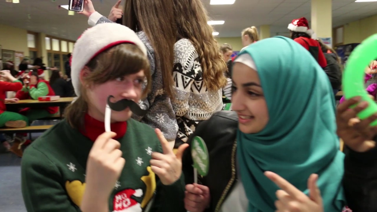 St Vincents girls school - Manaquin challenge