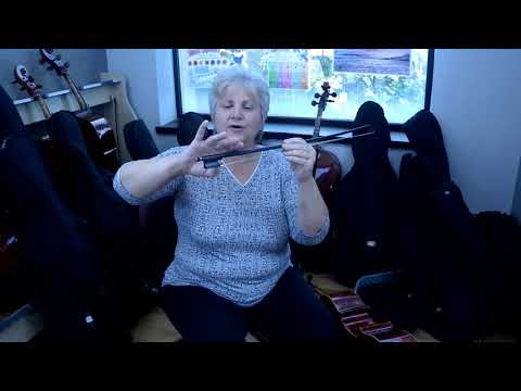 Holding the Cello Bow  Beginner Suzuki Cello Lessons Part 3