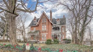 209 E 2nd St