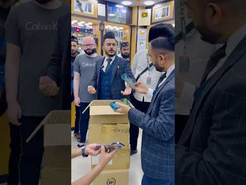 The new shipment has arrived of iPhone 13Pro on the Zamzam#Abdul_Ghafoor#Muhammad_Shakoor