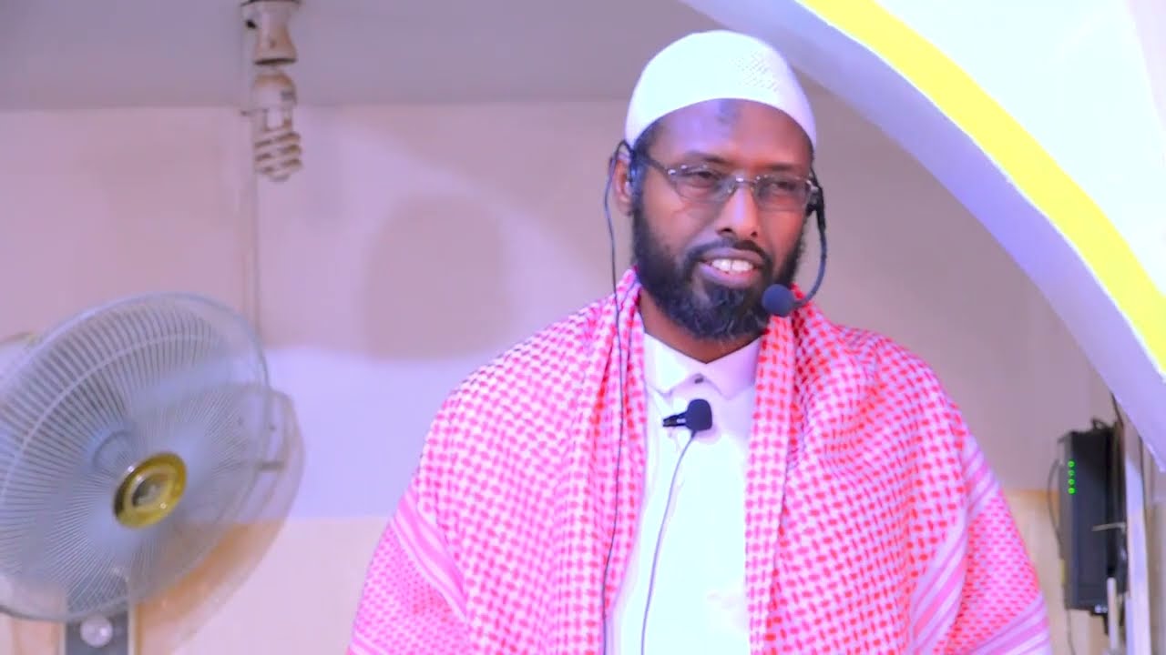 Tusaalayaal Muujinaya Sida ay Saxaabadu uraaci jireen Hadalka Rasuulka || Sh Axmed Cabdisamed