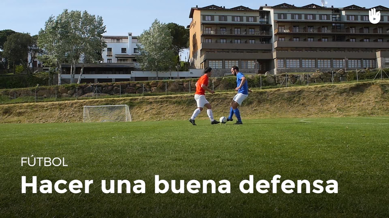 Técnicas defensivas: ser un buen defensa | Fútbol - YouTube