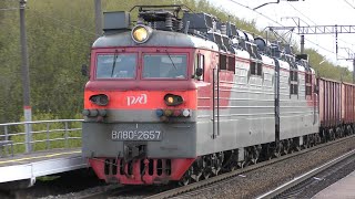 Электровозы ВЛ80С-2070, ВЛ80С-2080/1441 и ВЛ80С-2657 с грузовыми поездами