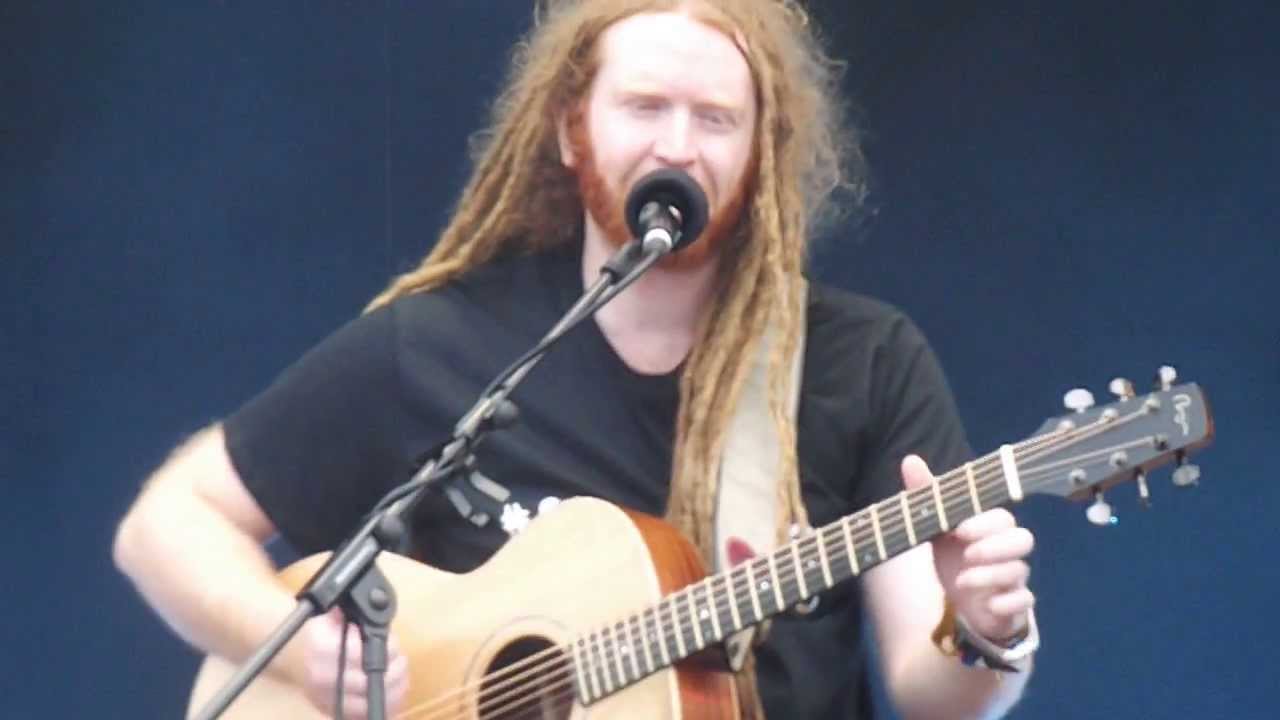 I Need Something - Newton Faulkner - Live From Isle Of Wight Festival 2013 (Good Quality)