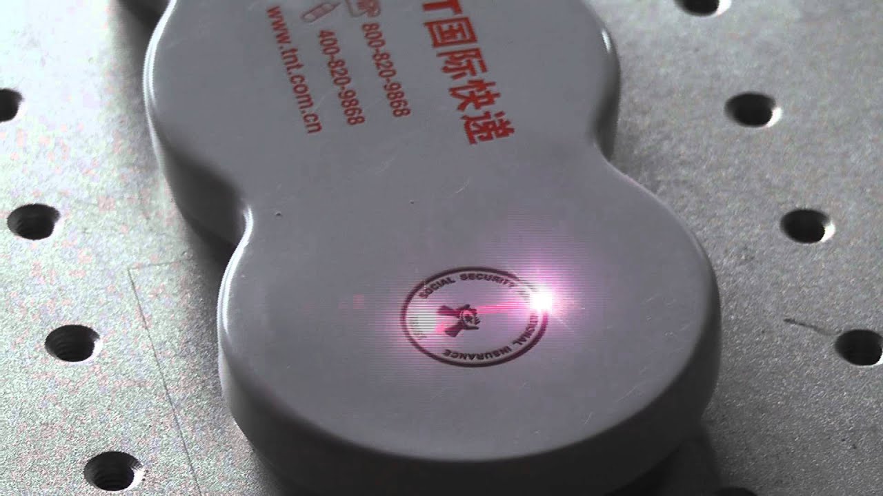 Fiber laser mark on painted Aluminum, china laser marking machine YouTube