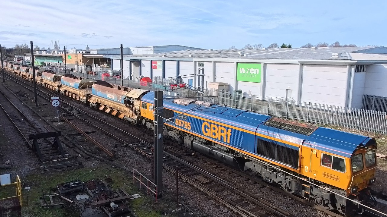 A quick Sunday Morning spotting at Coldhams Lane on a sunny Sunday 22nd February 2026