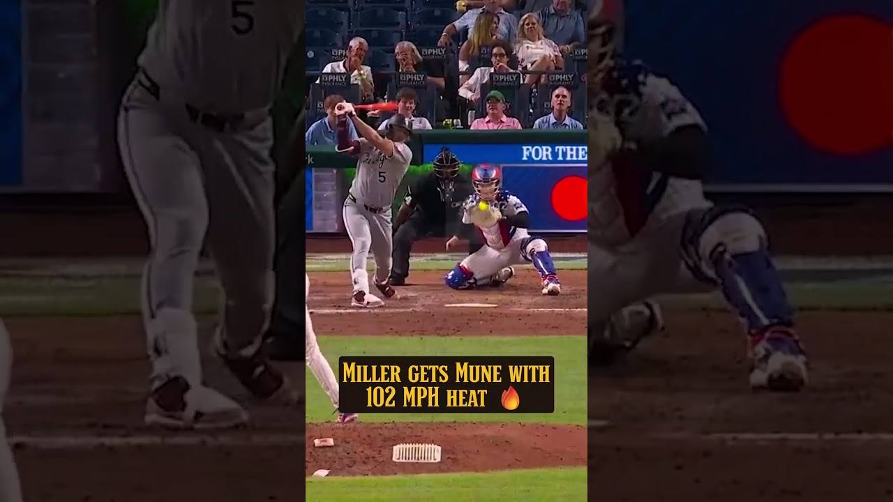 Mason Miller gets Munetaka Murakami with a 102 MPH heater 🔥