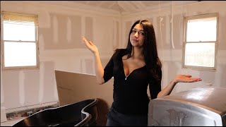 A CAR GIRLS DREAM GARAGE // 60K GIVEAWAY!!!
Today i will be showing you the garage progress and announcing my trip to Arizona to go help my best friend Sarah n Tuned ! I am extremely thankful for this opportunity in my life to be able to create these videos and do what i love! I would not be here if it wasnt for you guys/girls. The garage will be 100% finished by the time i come back from Arizona and ill be able to start working on the floor and then move everything back in its place!
GIVEAWAY DIRECTIONS:
1. Must be subscribed to my youtube channel
2. Like this video!
3. Leave one comment down below to get you entered !
4. Must be following my instagram ! https://www.instagram.com/mickbeth
5. Must live in the united states
The winner of this set of Blue Braum Racing Harnesses will be announced once ive hit 60,000 subscribers! I will message you and i will come back to this video and pin your comment and as well as announce it on all my social media platforms. If you do not respond in 24 hours i will pick another winner. Only one person will be chosen to win and this giveaway is exclusive only to people in the United States.
Want to support my channel? Check up on behind the scenes? See some exclusive modeling photos? Sign up to my Patreon! Trust me you wont regret it :) https://www.patreon.com/mickbeth
Check out my merch store:
https://www.mick-beth.com
Check out my instagram:
https://www.instagram.com/mickbeth
Send mail here :)
PO Box 5269, New Brunswick, NJ 08903
Email for business purposes only, thank you!
Bookmickbeth@gmail.com A CAR GIRLS DREAM GARAGE // 60K GIVEAWAY!!!