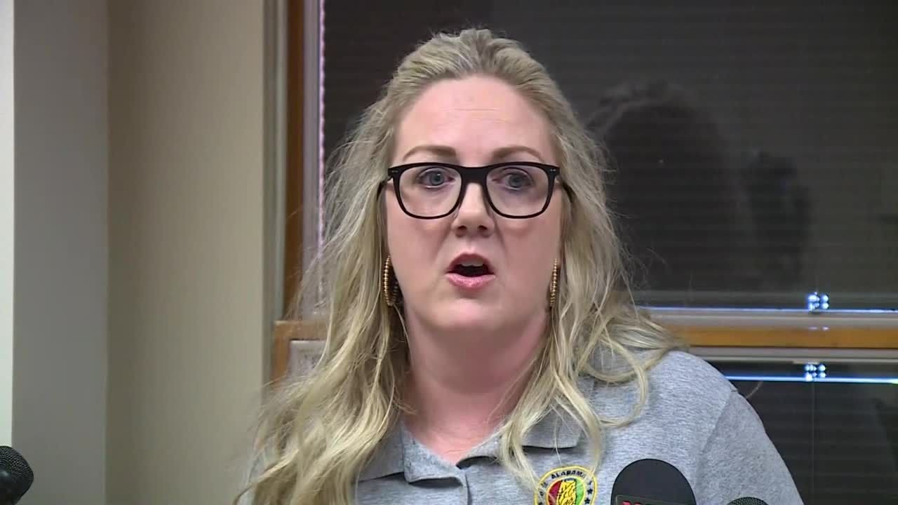 Grandfather charged in toddler's hot car death - YouTube