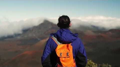 Lems Minimalist Boulder Boot Takes on Hawaii