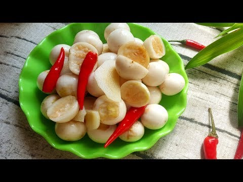 Video Bí Quyết Muối Cà Giòn Rụm Thơm Ngon Bất Bại | Góc Bếp... - youtube