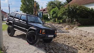 Jeep XJ On The Construction Site - No Problem! by V8AmericanMuscleCar 9,716 views 11 months ago 2 minutes, 6 seconds