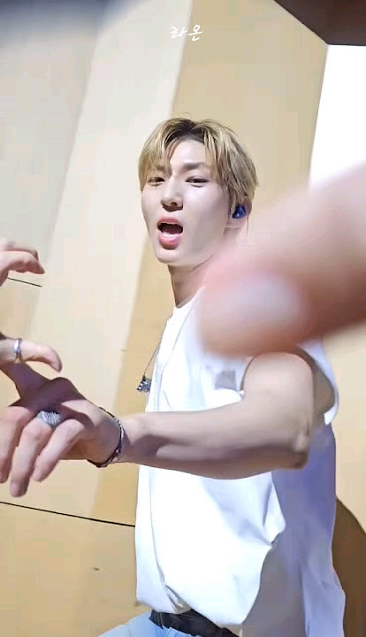 231104 [레오/정택운]  ✨️👈콕