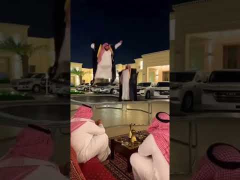 جلسة قهوة تتحول لأكشن كوميدي سقوط غير متوقع اكسبلور ضحك كوميديات تحديات مقاطع مقالب 