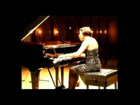 Caroline Fischer - Chopin: Sonata No. 3  in B minor 2. mouvement Scherzo: Molto vivace