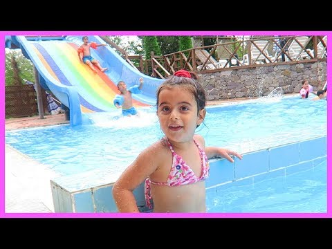 Video: Havuz Kaydırakları: Çocuklar Için şişme Ve Plastik Su Kaydırakları. Yazlıkta Büyük Bir Havuz Için Ne Seçilir?