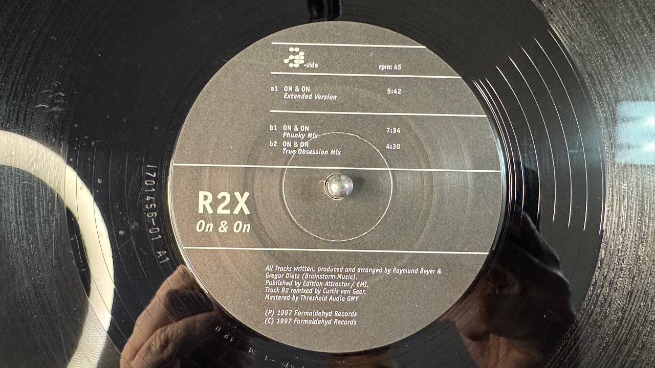 R2X – On & On (True Obsession Mix) - Formaldehyd – 574 575-1, Mercury – 574 575-1 (1997)