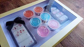 Gift Box with Acetate Window SVG 2 x snap bar clamshells and 6 x 1oz deli pots through Design Space