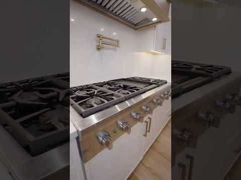654 Caledonia Road, Dix Hills, NY home video tour
