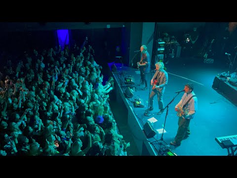 5 Seconds Of Summer - Bad Omens - White Eagle Hall - Jersey City, Nj - 92822