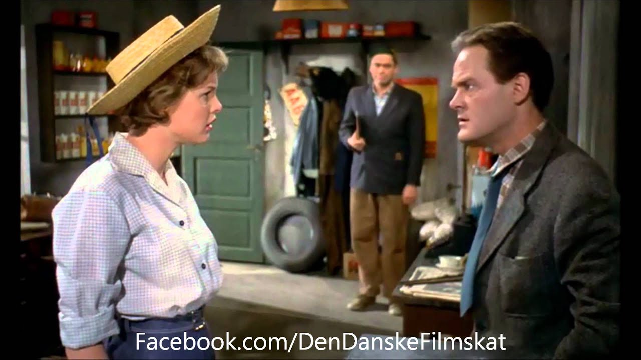 Skab Fonetik komedie Baronessen fra benzintanken (1960) - Du er jo trods alt en pige! - YouTube