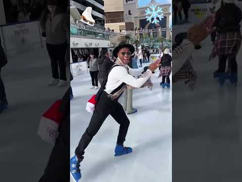 Video: Skøjteløb i Las Vegas på The Rink at Cosmopolitan