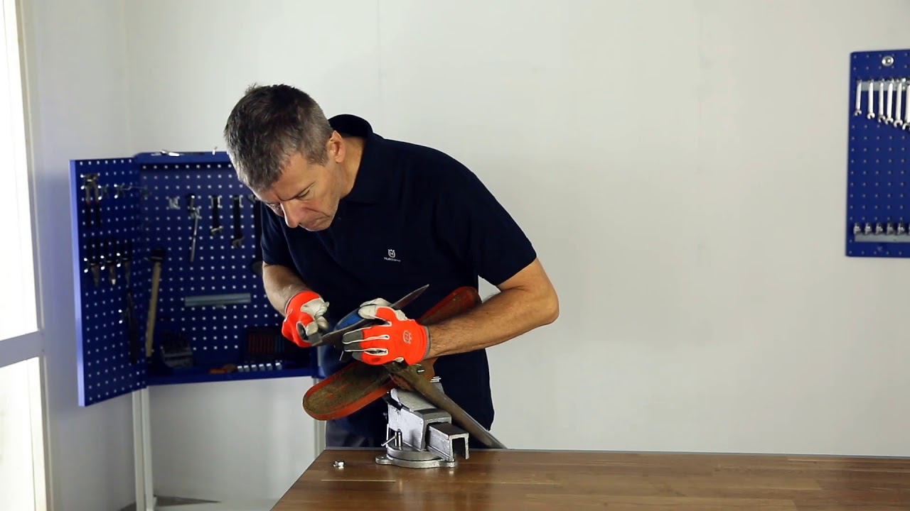 Husqvarna How to Sharpen Grass Blade YouTube