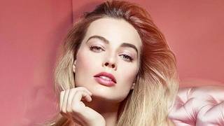 Margot Robbie Bikini Photos Which Are Inappropriate For Even Adults