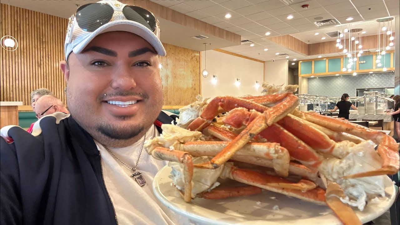 ALL YOU CAN EAT CRAB LEGS • Pacific Seafood Buffet - YouTube