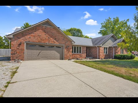 8252 Colt Drive, Plainfield, IN home video tour