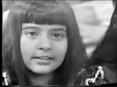 Dosti Aisa Naata Jo Sonay Say Bhi Mehnga
