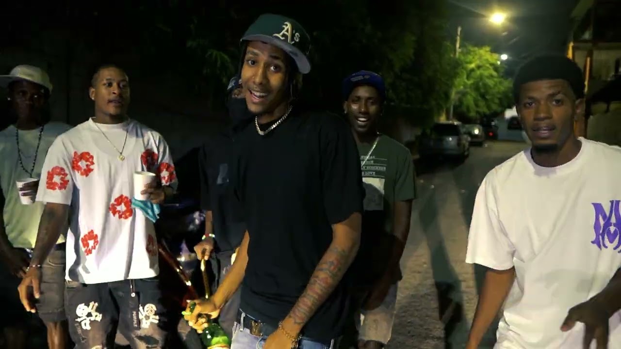 McGrady x Miguel El Que La Pica - Muy Loco  (VIDEO OFICIAL) 