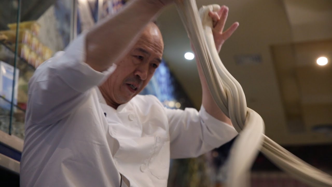 EL COMIDISTA | El espectáculo de los fideos chinos hechos a mano