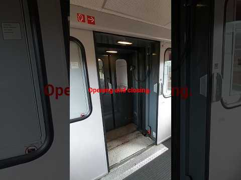 Old DB IC Train Doors Open Close Trainspotting Train Travel Doorsopen