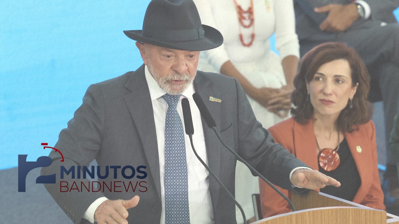 Governo anuncia pacote e tenta conter tarifas - BandNews em Dois Minutos - (23/07/2026) - Manhã