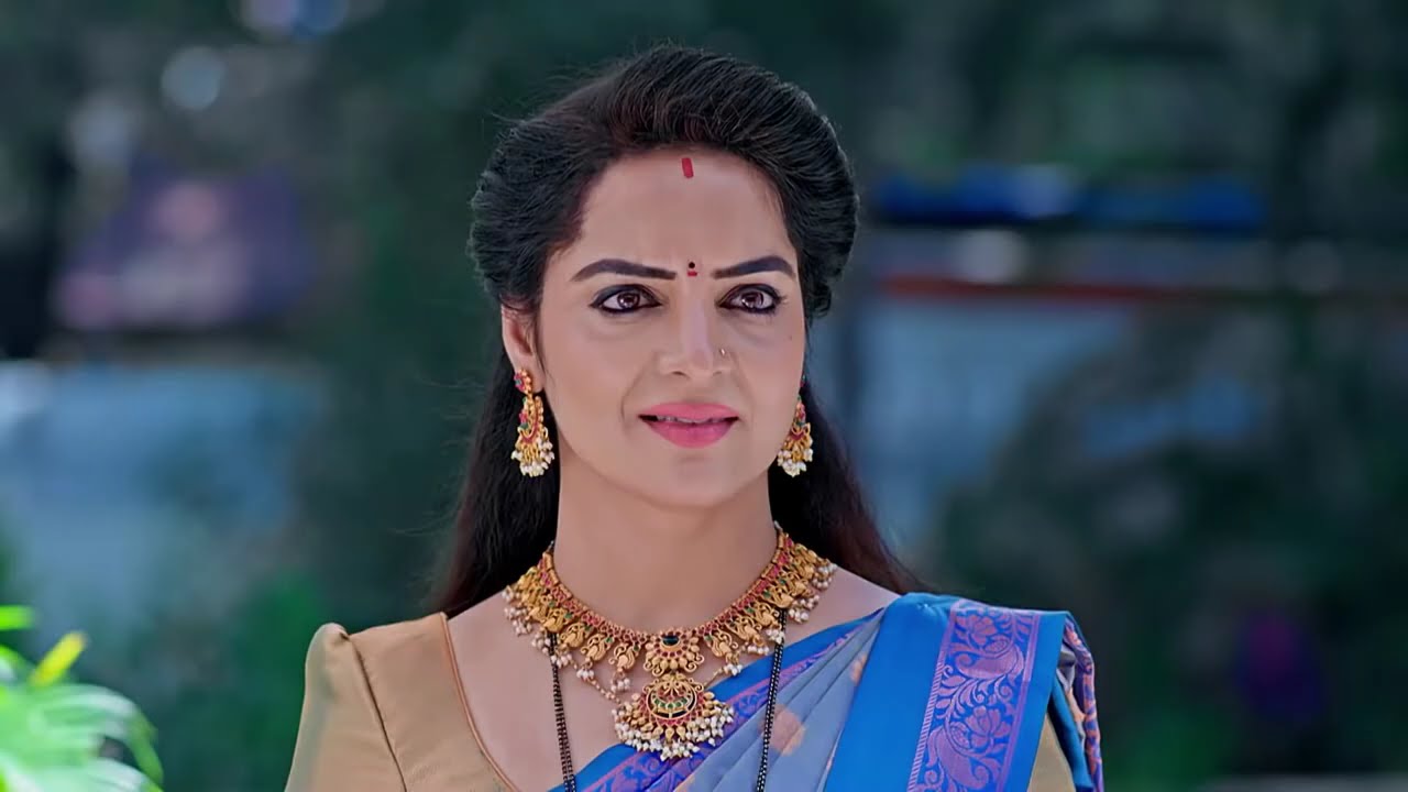 Oohalu Gusagusalade - Full Ep - 825 - Abhiram, Vasundhara, Suseel - Zee Telugu