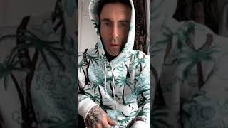 ADAM LAVINE GETS A  MASSIVE LEG TATTOO FROM NATHAN KOSTECHKO