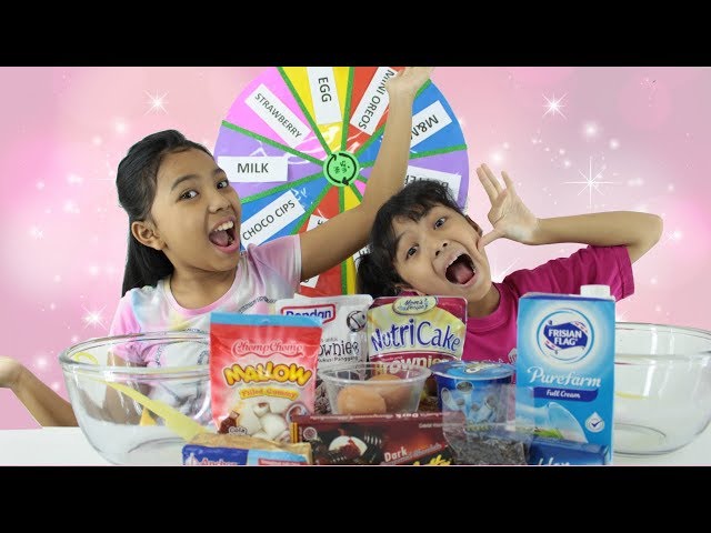 MYSTERY WHEEL OF CAKE CHALLENGE FOR KIDS ♥ RODA KUE class=