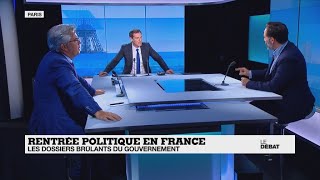 Rentrée politique en France : Emmanuel Macron, droit dans ses bottes ?