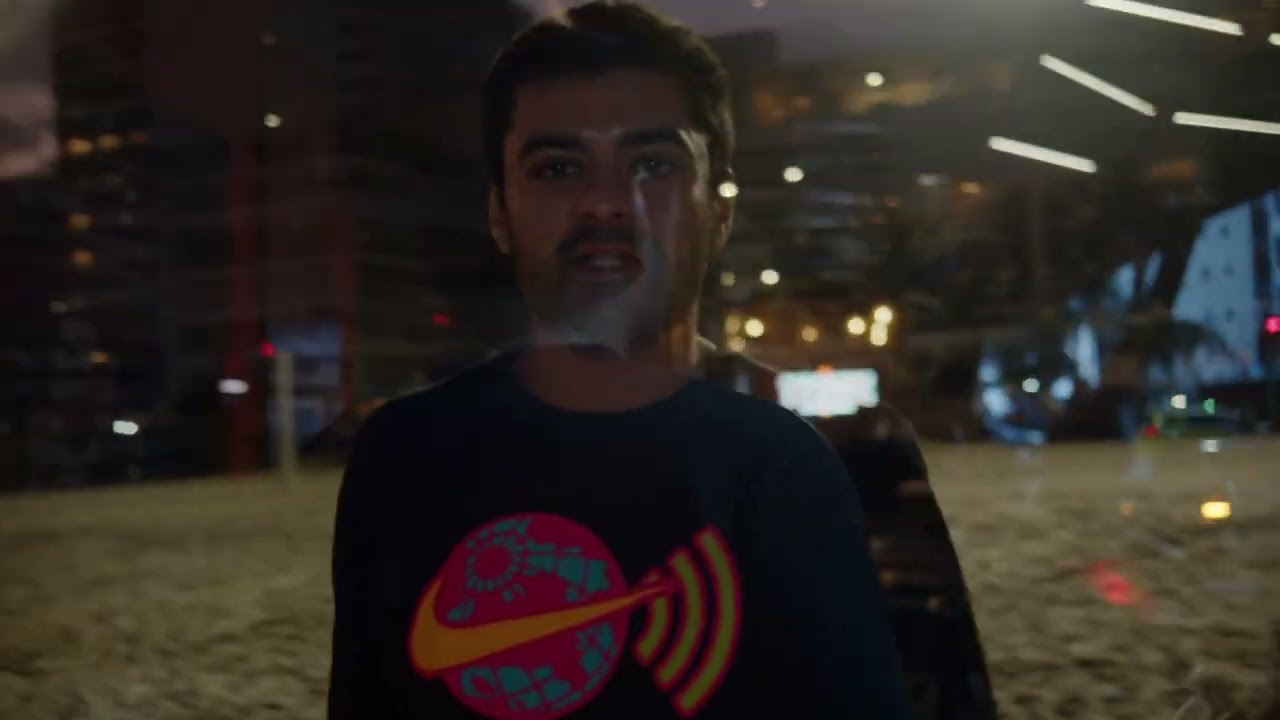 Ver SPIT - doing enough (Official Music Video) no YouTube Ver SPIT - doing enough (Official Music Video) no YouTube