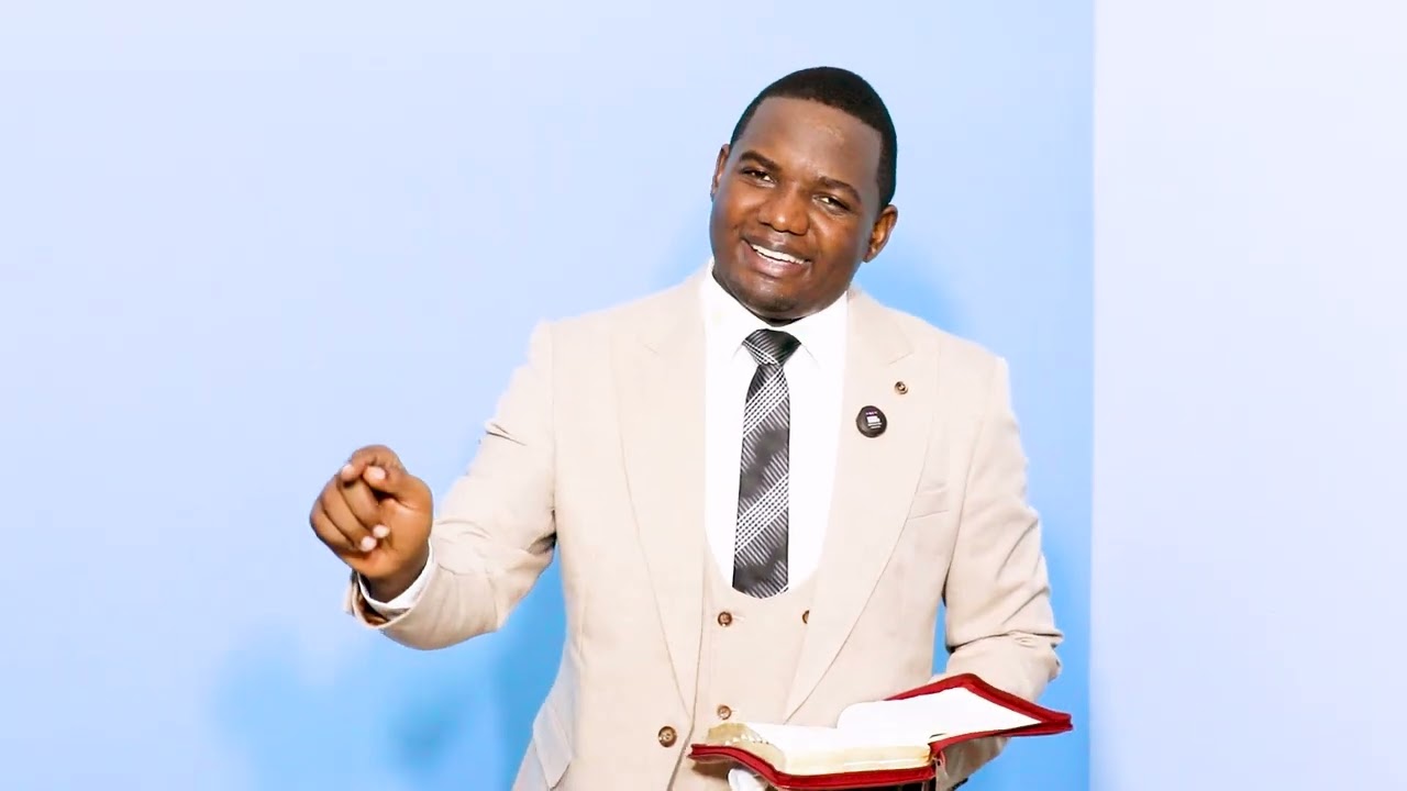 KUBALI KUPELEKWA NA MUNGU MBELEYAO ILI KUHIFADHI MAISHA YA WENGINE | Mwl.Emilian Katubayemo