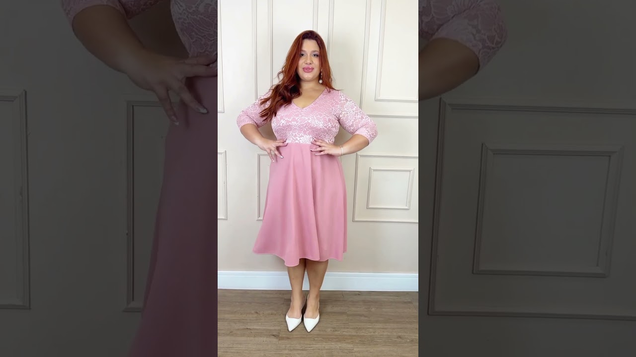 Vestido de Festa Midi Plus Size