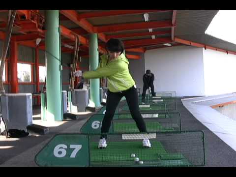 20111211f右わき締めてスイング