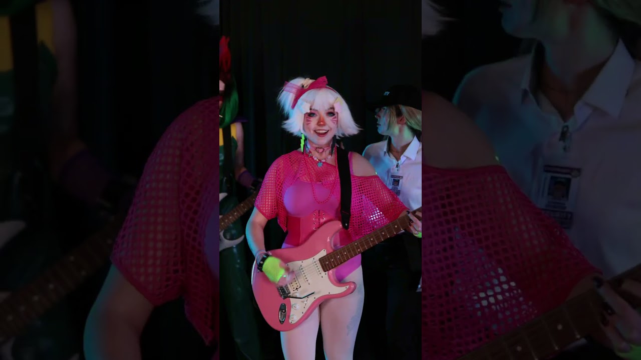 Let's groove tonight!  #cosplay #fnaf #cosplaygirl #groupcosplay #fivenightsatfreddys #fnafcosplay