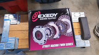 Exedy Twin Disc clutch install in 20 minutes.  Whats inside an Exedy Twin Disc