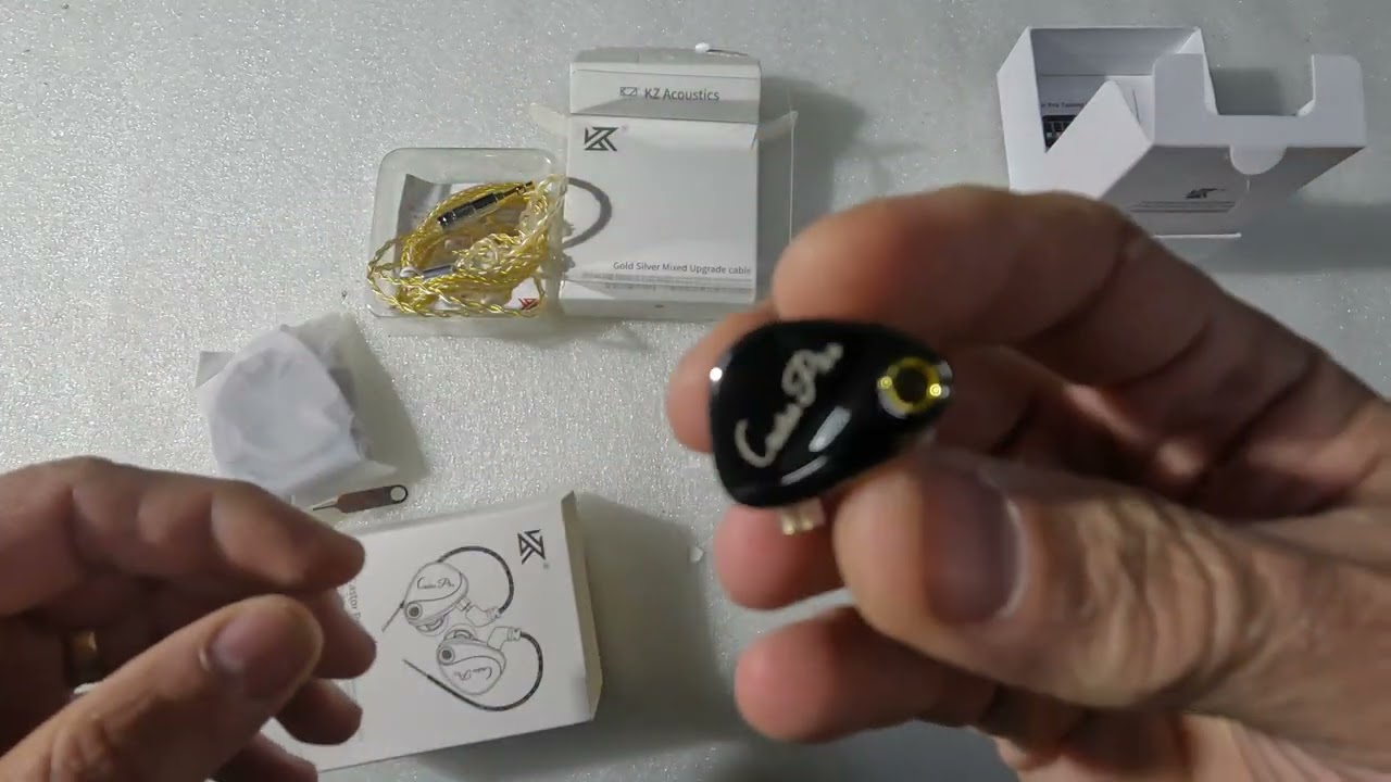 KZ Castor Pro & Gold/Silver upgrade cable IEM earphones - Unboxing