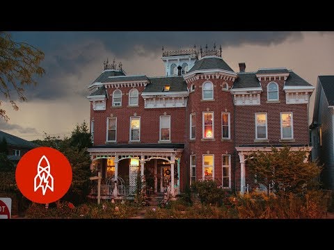 Video On Witch Watch at Castle Halloween Museum