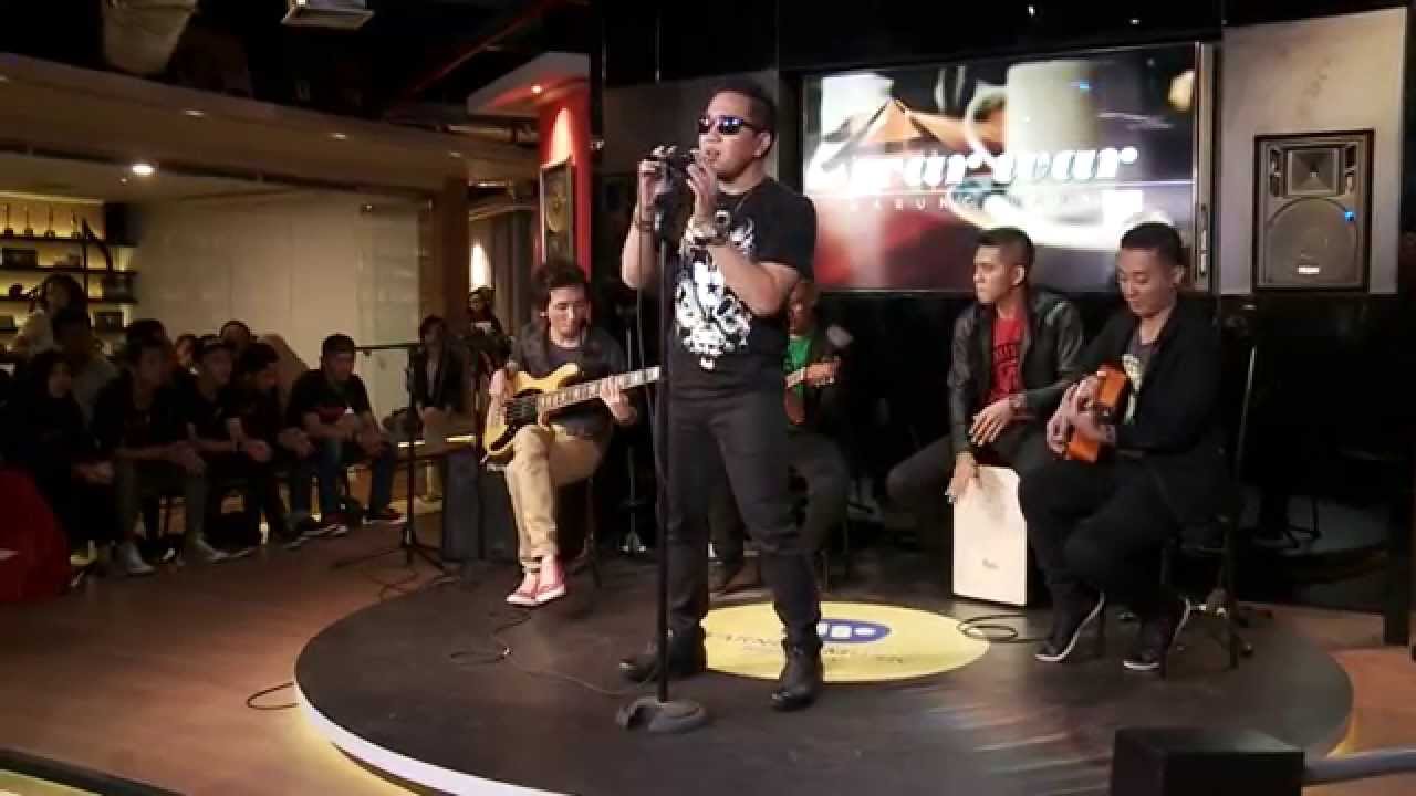 UNORI – Love (Live Streaming WarWar #04)